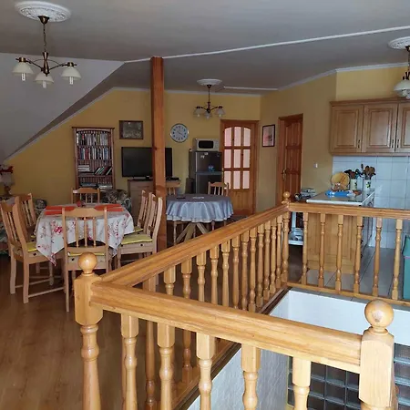 Apartment With A - C In 55117 Balatonlelle