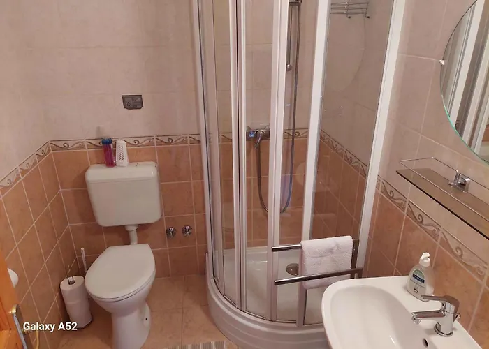 With A - C In 55117 公寓 巴拉通雷勒